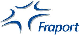 Logo Fraport :: Ein aus sichelförmigen Linien geformtes Pentagon in blau links, das Wort Fraport rechts.